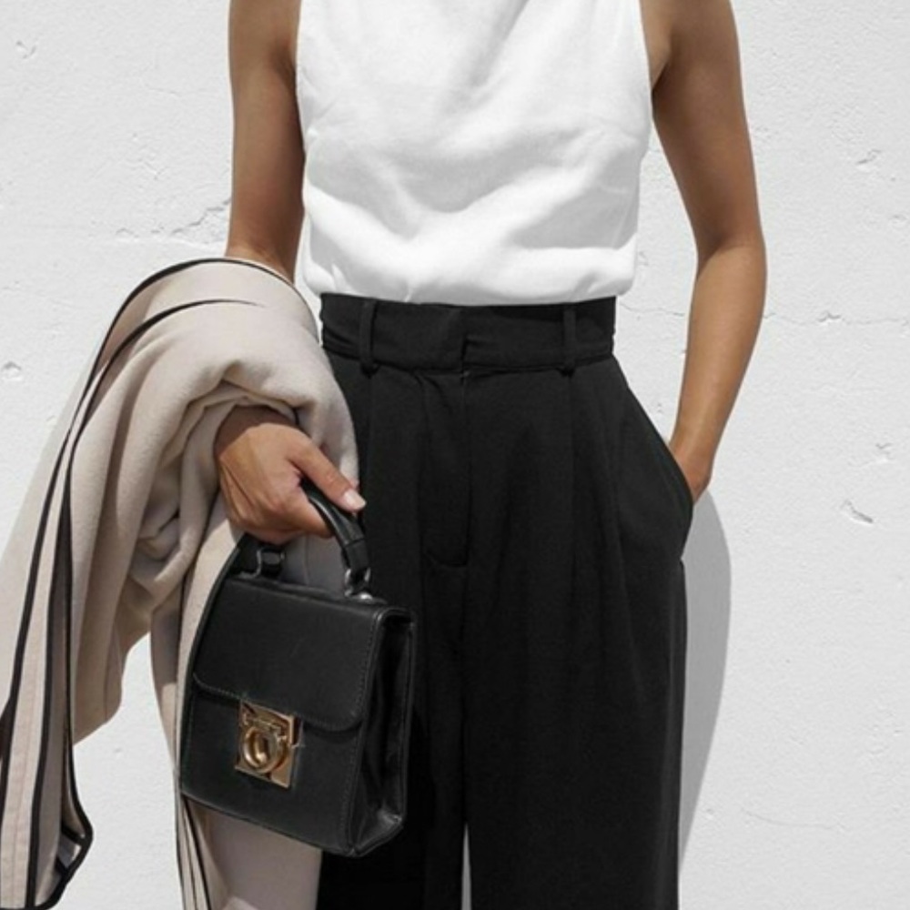 Vintage pleated trousers***